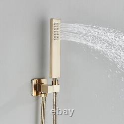 Ensemble de douche thermostatique en or avec système de douche à mélangeur encastré et fixation murale.