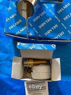 Mitigeur de douche thermostatique séquentiel Delabie Securitherm H963015