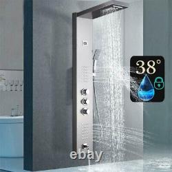 Panneau de douche thermostatique avec colonne, jets corporels, cascade et robinets mélangeurs de salle de bains.